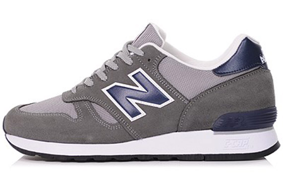 New Balance 670 Grey Navy 2