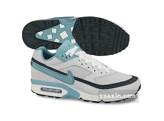 Nike Air Classic Bw Essential Txt 3