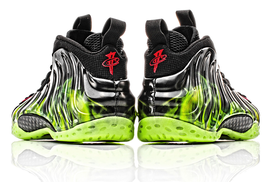 Nike Air Foamposite One Paranorman Red Logo Sample 7