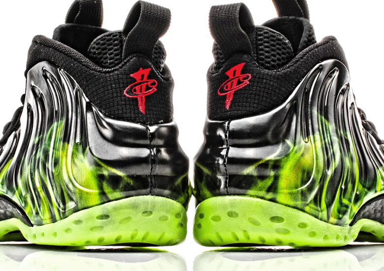 Nike Air Foamposite One “ParaNorman” – Red Logos Sample