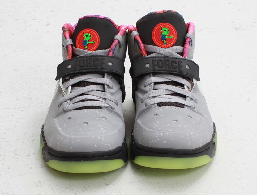 Nike Air Force Max 2013 Area 72 Arriving At Retailers 02