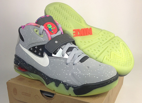 Nike Air Force Max 2013 Area 72 Reminder 8