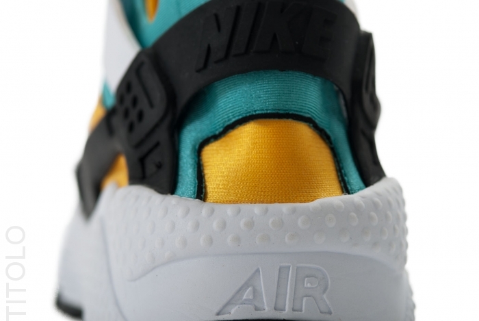 Nike Air Huarache White Sport Turquoise University Gold 01