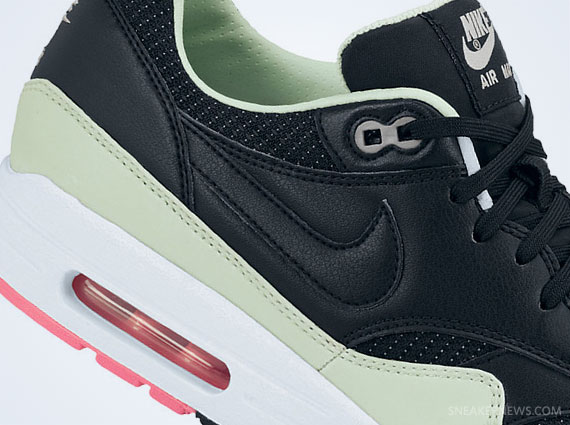 Nike Air Max 1 - Black - Fresh Mint - Pink Flash