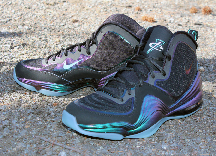 Nike Air Penny V Cloak Arriving At Retailers 3