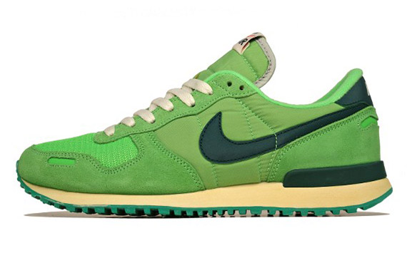 Nike Air Vortex Vntg Poison Green 3