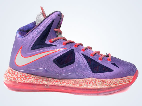 Nike Allstar Galaxy Vs Area 72 14