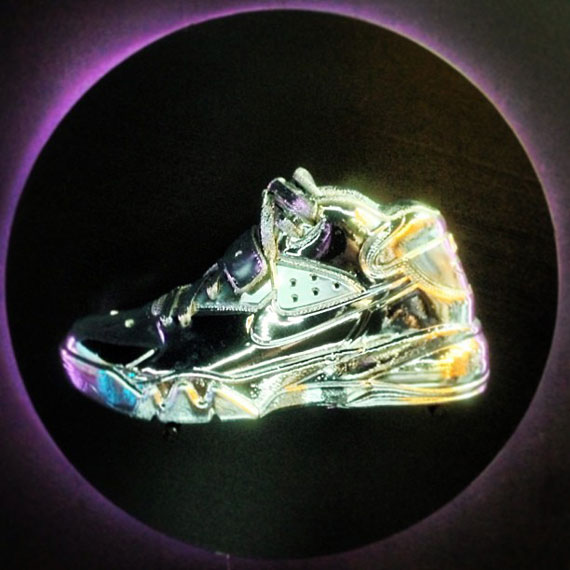 Nike Area 72 Chrome Collection 6