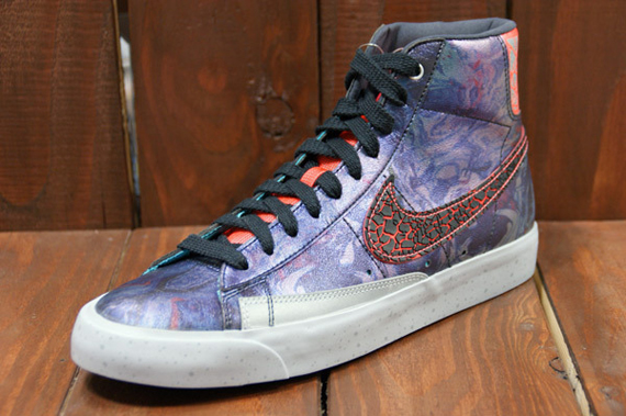 Nike Blazer Mid Qs Area 72 02