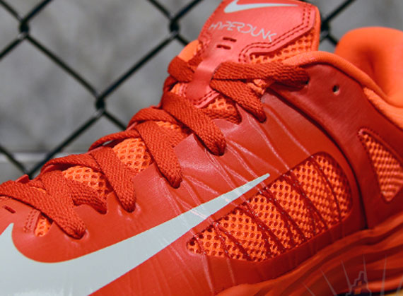 Nike Hyperdunk 2012 Low - University Red - Bright Crimson