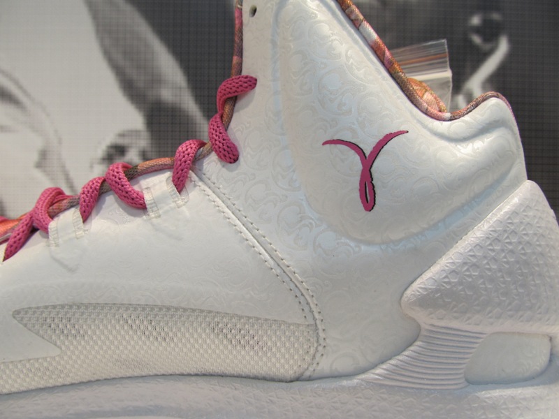 Nike Kd V Aunt Pearl New Images 01