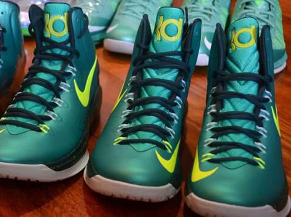 Nike KD V "Hulk"