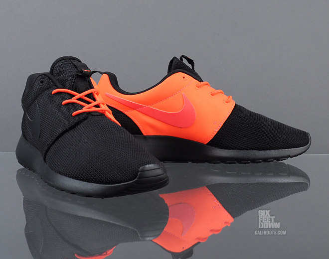 Nike Roshe Run Black Total Crimson 01