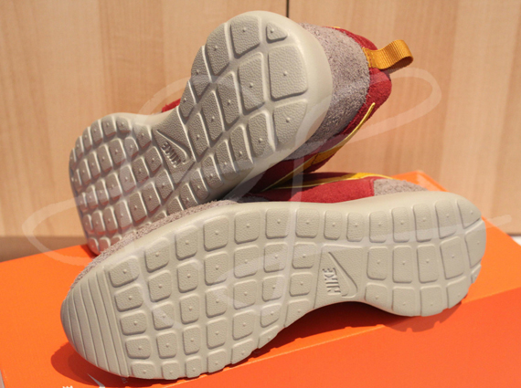 Nike Roshe Run Premium Suede Beige Red Yellow Sample 1