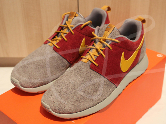 Nike Roshe Run Premium Suede Beige Red Yellow Sample 2