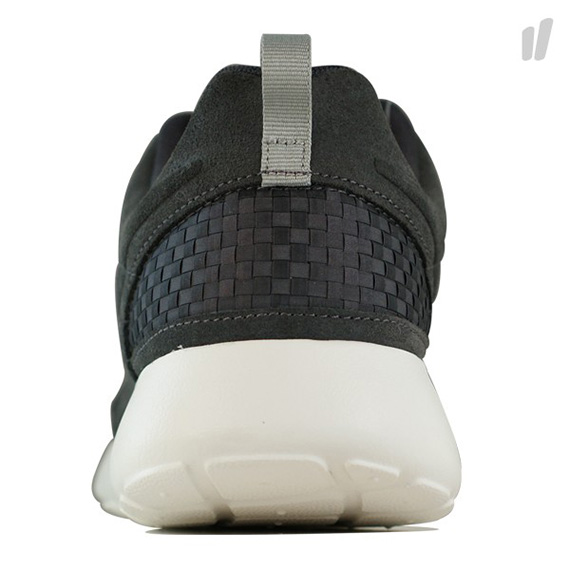 Nike Roshe Run Woven Night Stadium Sail Medium Grey 3
