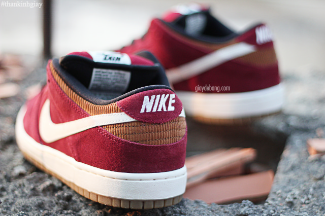 Nike Sb Dunk Low Burgundy Brown White 9