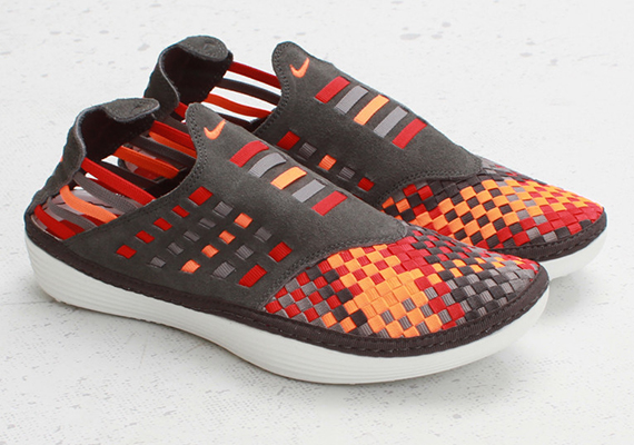 Nike Solarsoft Rache Woven Midnight Fog Total Orange 1