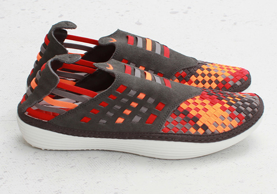 Nike Solarsoft Rache Woven Midnight Fog Total Orange 2