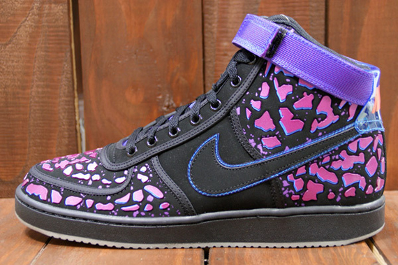 Nike Vandal High Qs Area 72 01