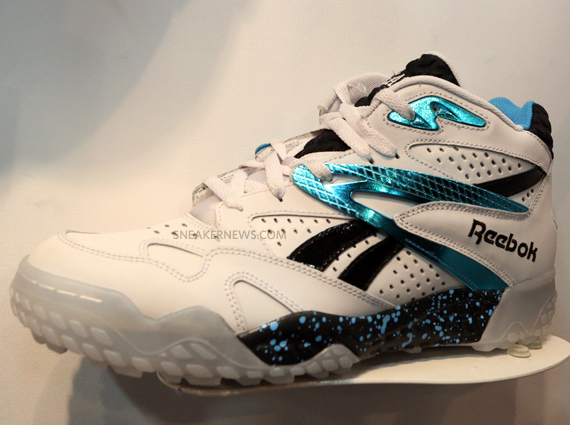 Reebok Scrimmage Mid White Grey Black Blue