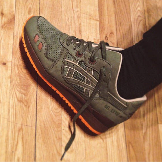 Ronnie Fieg X Asics Gel Lyte Iii Mossad Sample 01