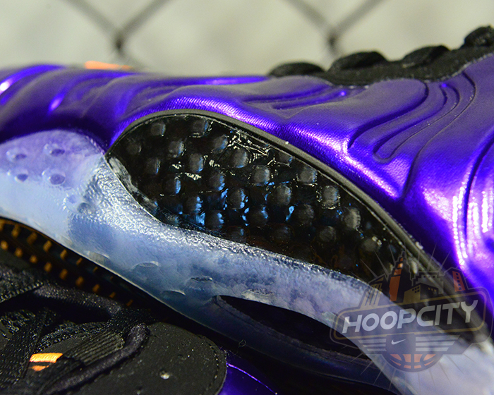 Suns Nike Air Foamposite One 9