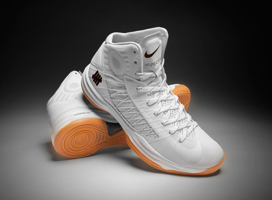 Undefeated X Nike Dunk High Hyperdunk 2012 Bring Back Pack 4