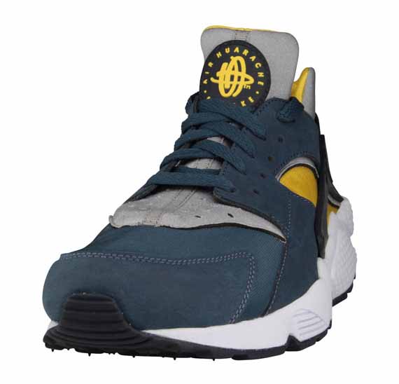 Air Huarache Blue Yellow 2