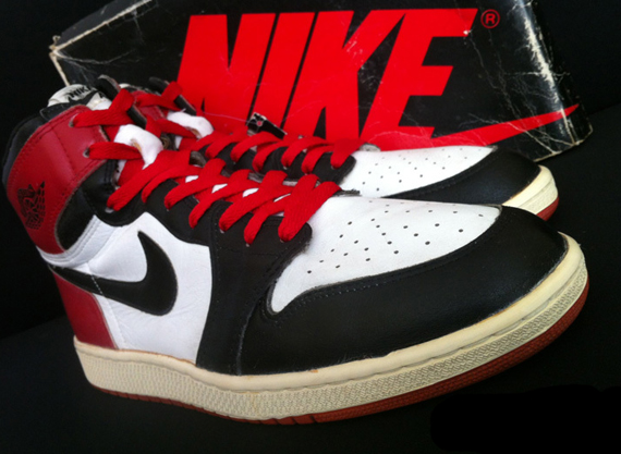 Air Jordan 1 Vntg Black Toe