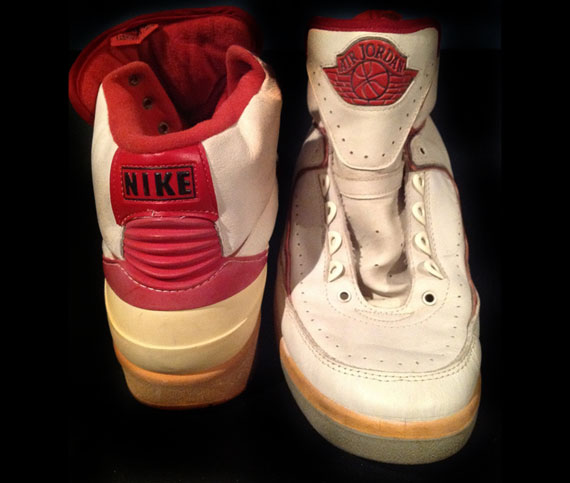 Air Jordan Ii Vntg White Grey Red