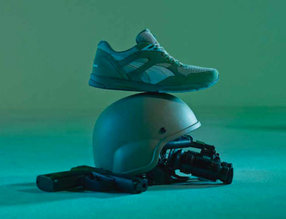 Blackrainbow Paris X Puma R698 Pack 2