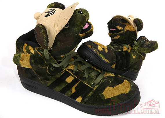 Camo Jeremy Scott Adidas Bear 3