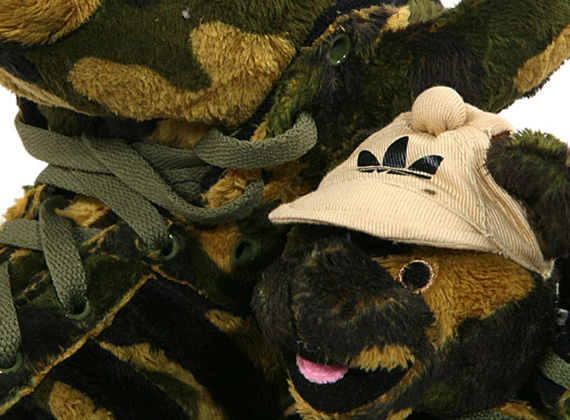 Camo Jeremy Scott Adidas Bear