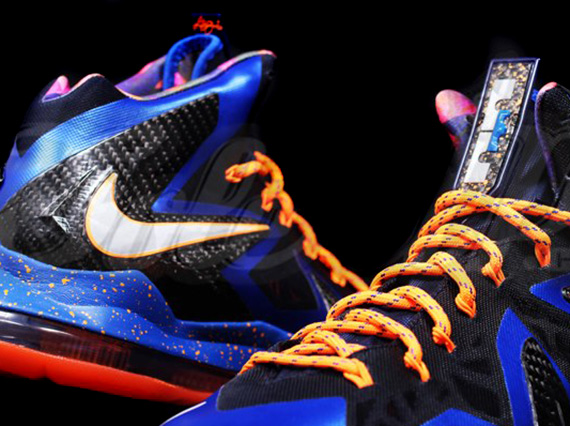 “Superhero” Nike LeBron X Elite