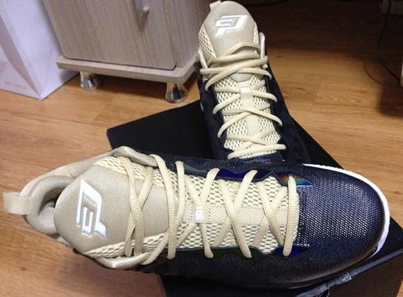 Jordan Cp3 Vi Navy Beige Elephant Print 02