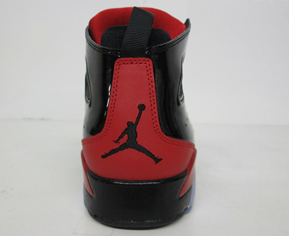 Jordan Flight Club 91 Black Gym Red 3