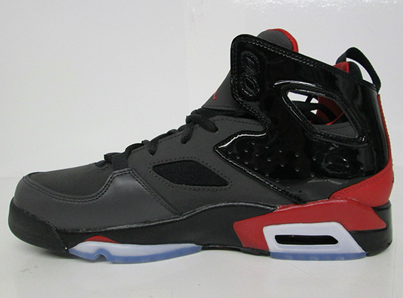 Jordan Flight Club 91 Black Gym Red 4