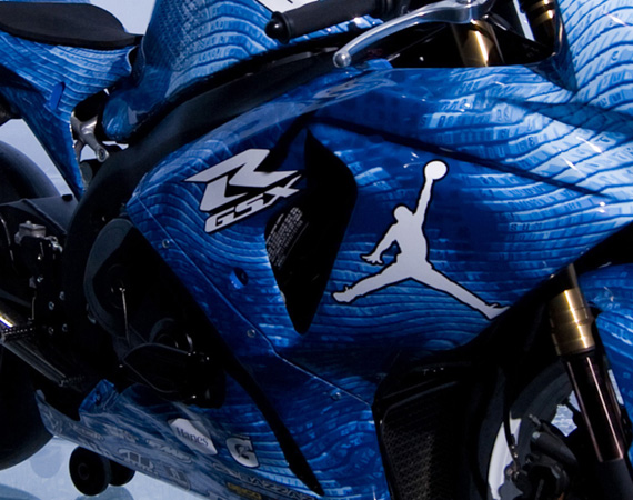 Michael Jordan Motorsports 2013 Racing Livery Air Jordan Xx8 Blue Camo Suzuki 07