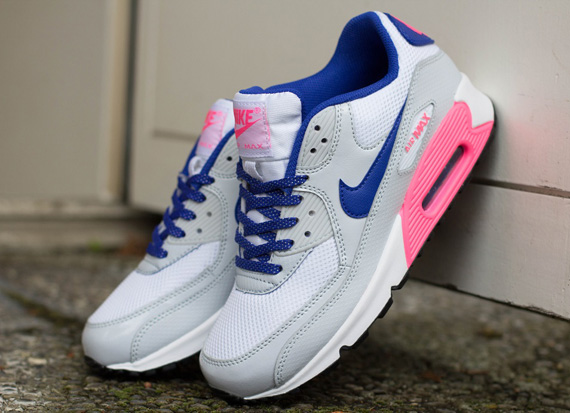 Nike Air Max 90 Gs Prime Platinum Hyper Blue Digital Pink 2