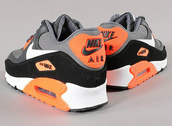 Nike Air Max 90 Premium "Total Crimson"