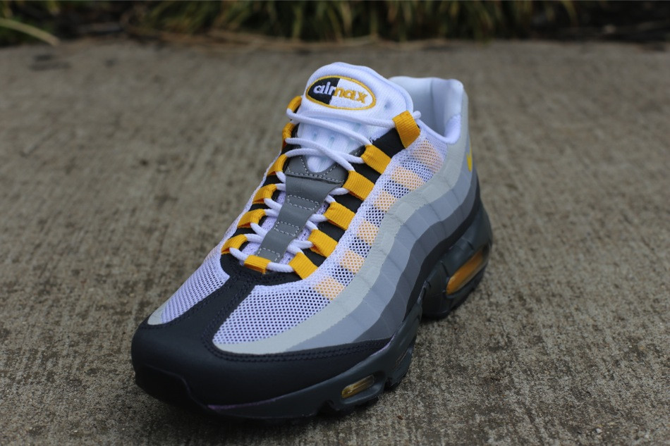 Nike Air Max 95 No Sew Varsity Maize 02