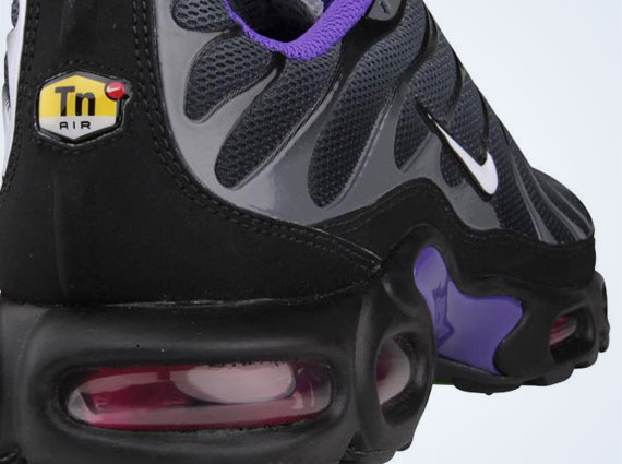 Nike Air Max Plus - Black - Pure Purple