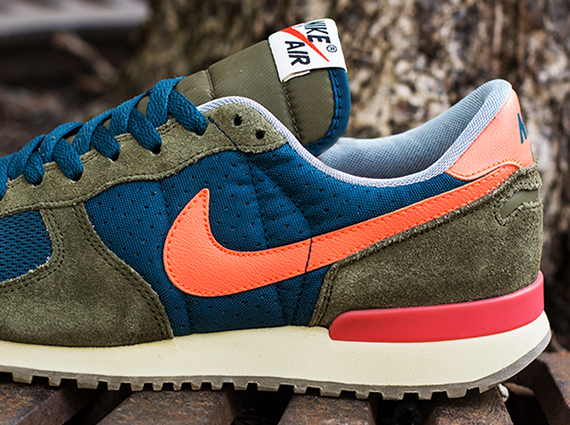 Nike Air Vortex VNTG – Mid Turquoise – Total Crimson – Squadron Green – Sail