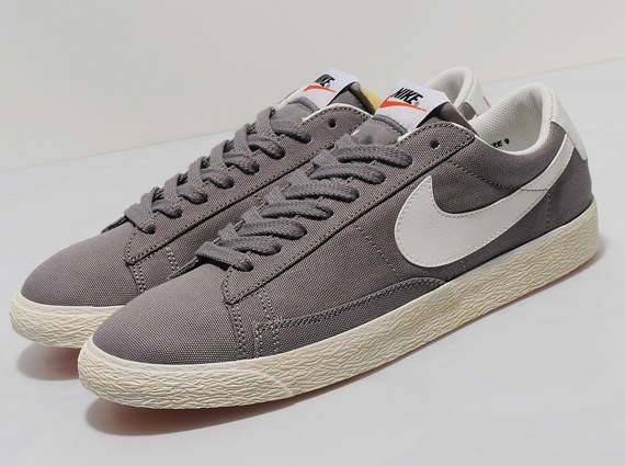 Nike Blazer Low Vntg Canvas 0