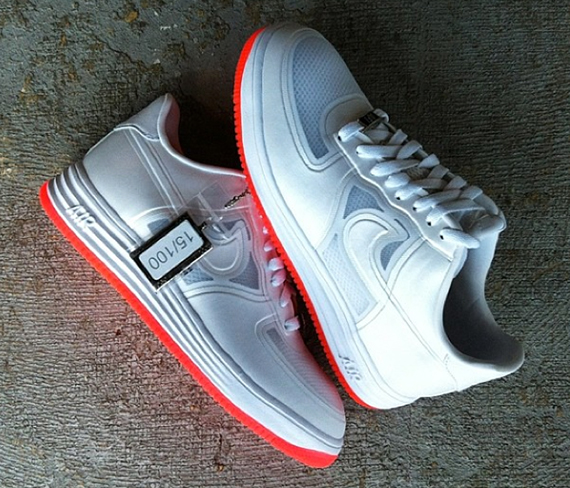 Nike Lunar Force 1 White Red Easter Quickstrike 2