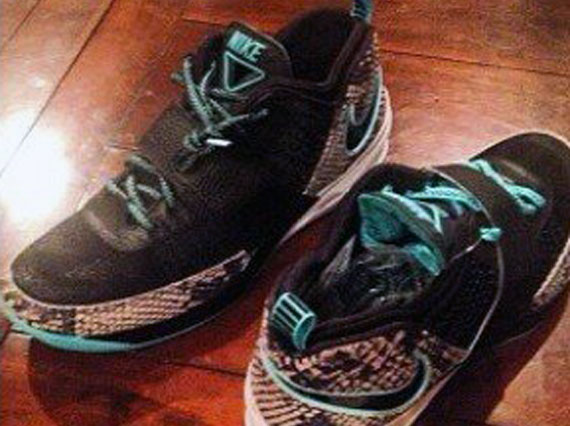 Nike Zoom Revis “Snakeskin”