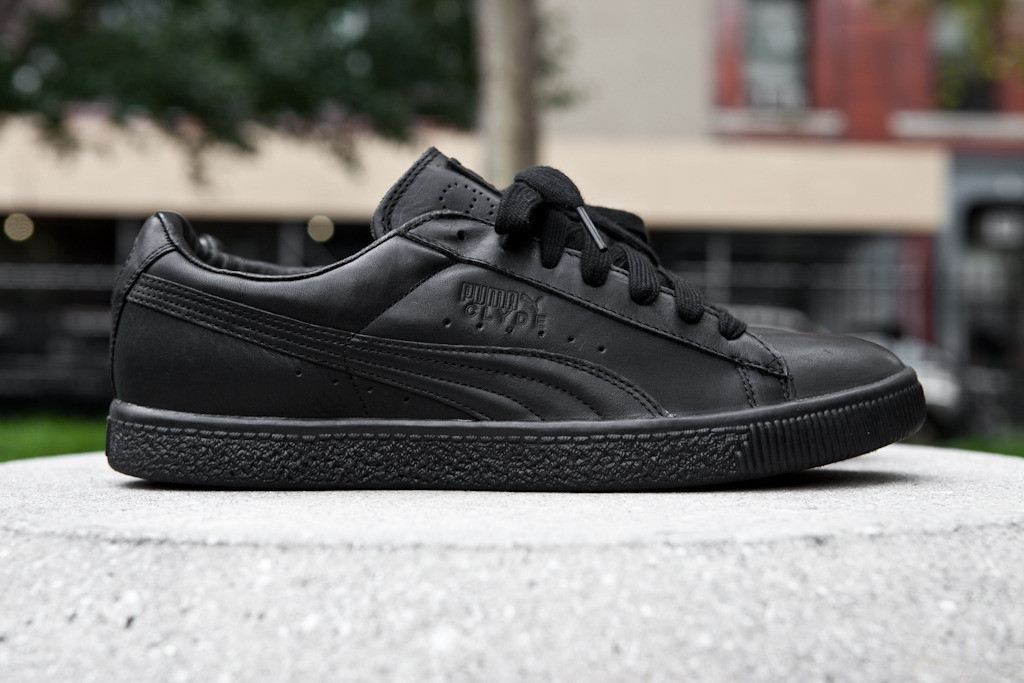 Puma Clyde Luxe Black 1