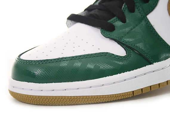 Air Jordan 1 Celtics Reminder 3