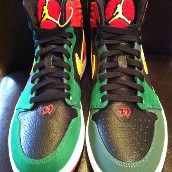 Air Jordan 1 Retro 93 Red Green Black Sample 1